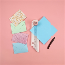 W R Makers - Envelope Punch Up 