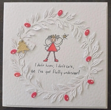 CraftAddictionUK Die - Classic Wreath