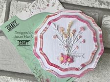 CraftAddictionUK Die - Wobbly Edge Circle